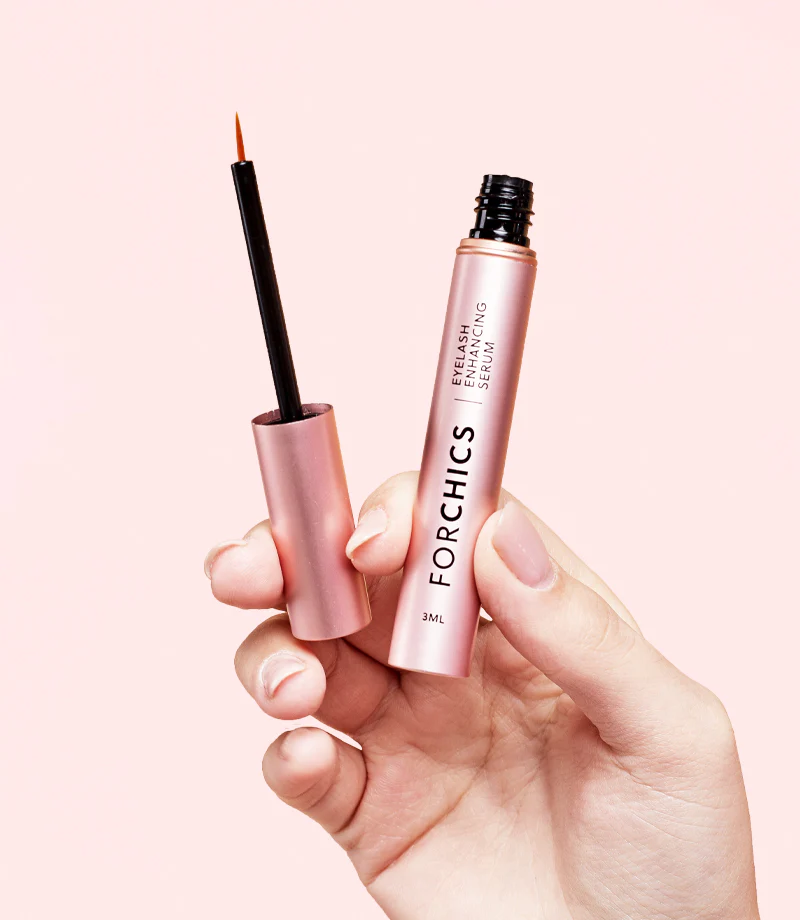 Read more about the article Forchics Eyelash Serum Review: Should You Try This?